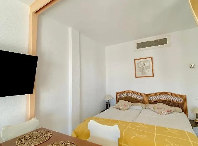 Puerto Banus Playa * ماربيا