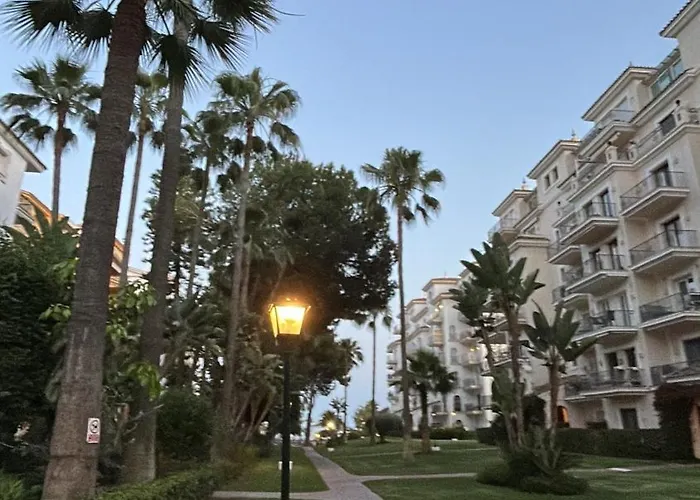Puerto Banus Playa ماربيا