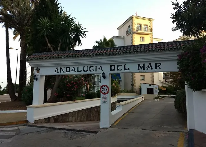 Puerto Banus Playa ماربيا